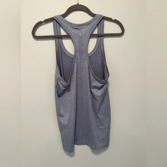 Lululemon tank top - Picture 2 of 3